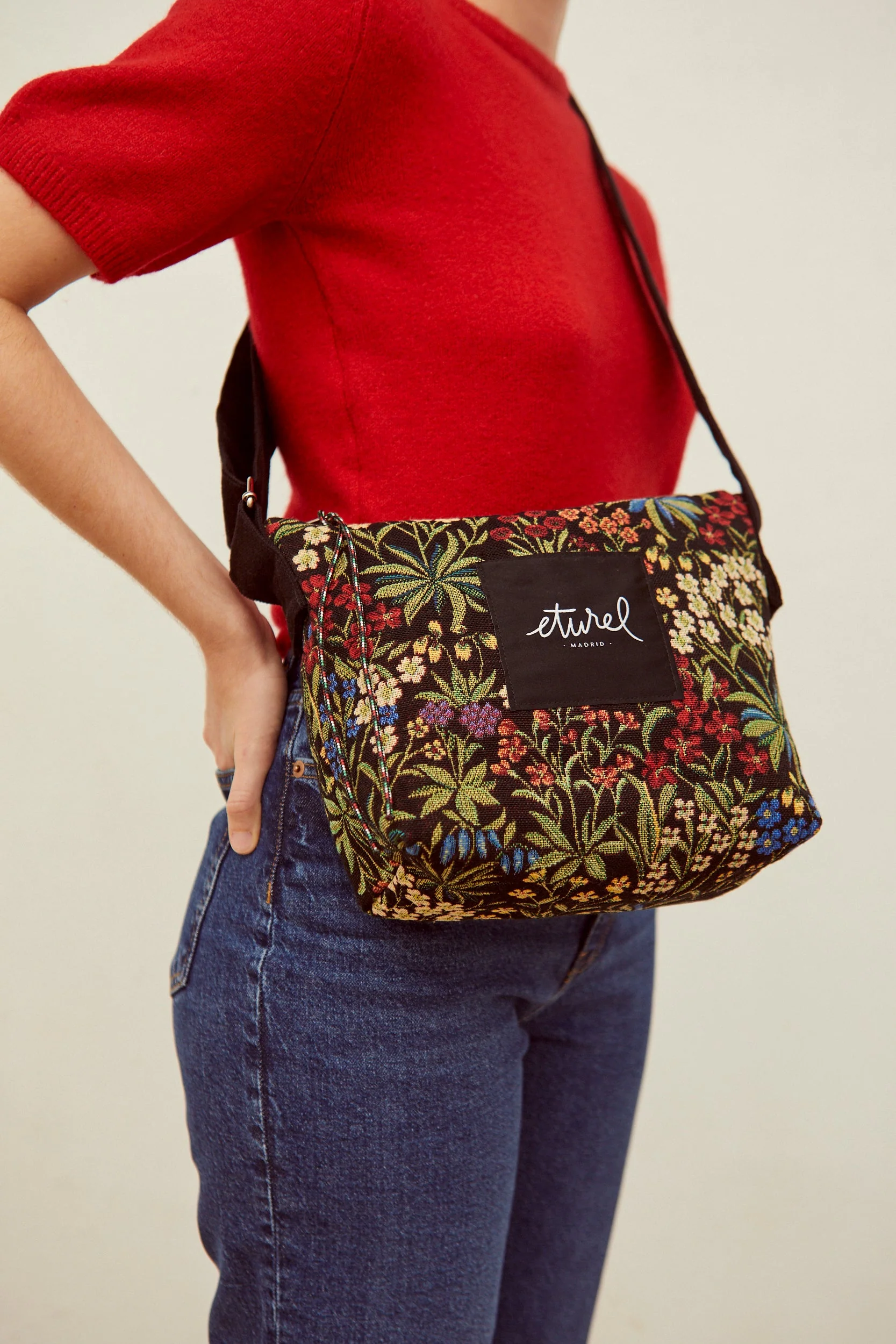 Eturel Bolso bandolera tejido jacquard margaritas