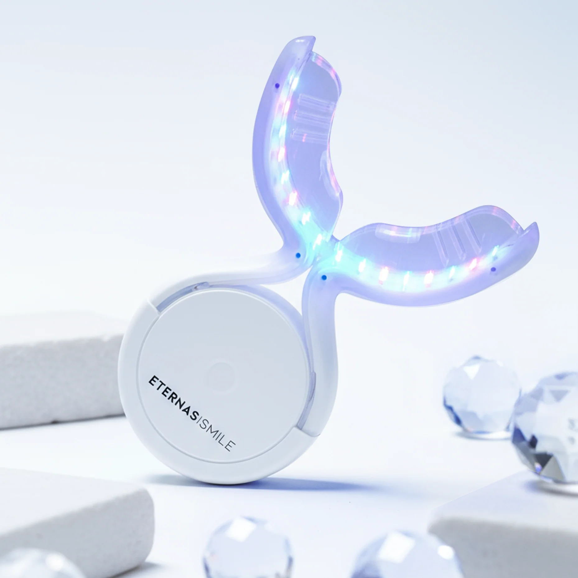 Eternas Kit Blanqueamiento Dental Luz Dual - Image 2