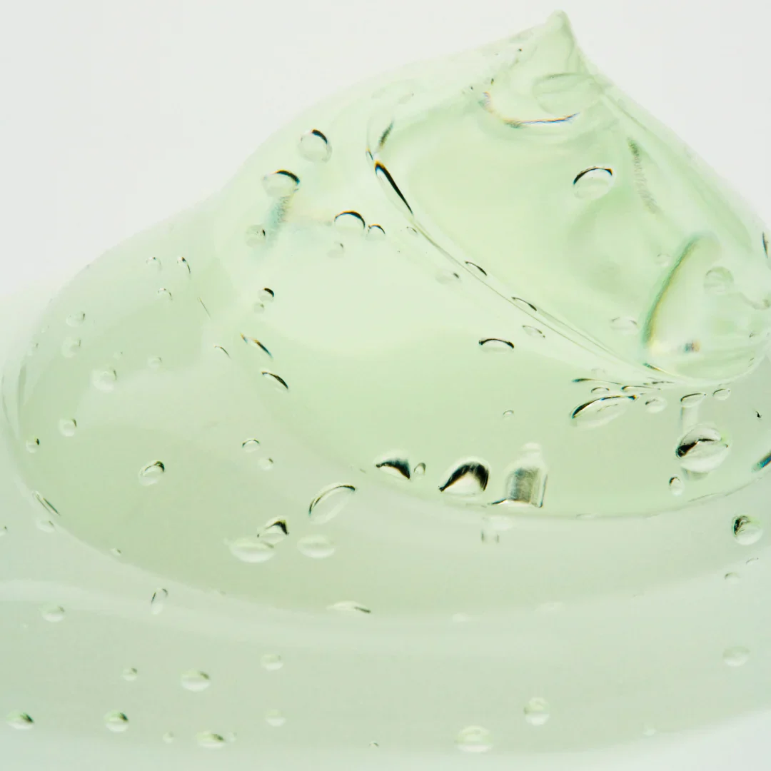 Round Lab Mugwort calming soothing gel - Image 4