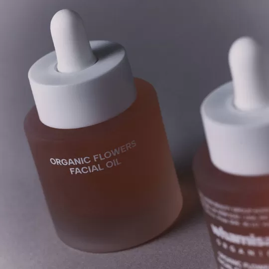 Whamisa Organic Flowers Facial Oil 32 ml - Image 4