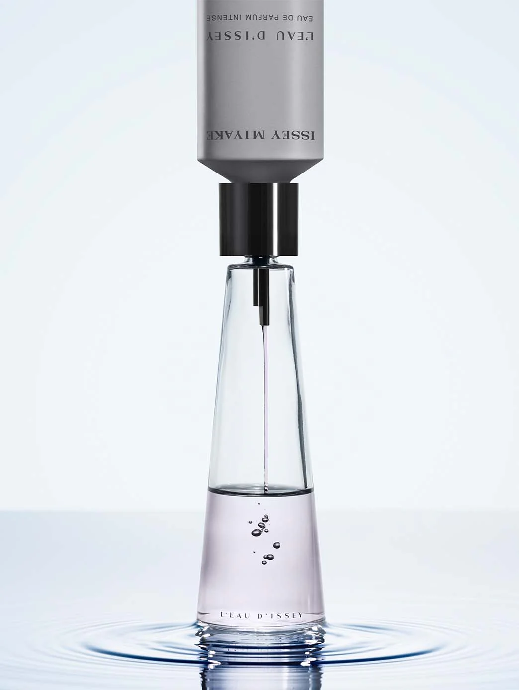 Issey Miyake L'Eau d'Issey Eau de Parfum Intense 150 ml - Image 6